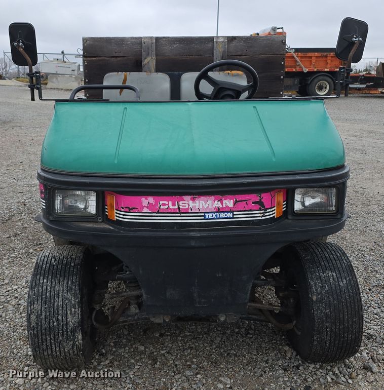 image for item LW9970 2001 Cushman Turf-Truckster utility vehicle