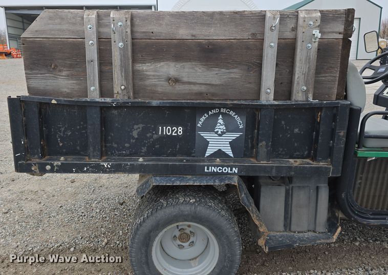 image for item LW9970 2001 Cushman Turf-Truckster utility vehicle