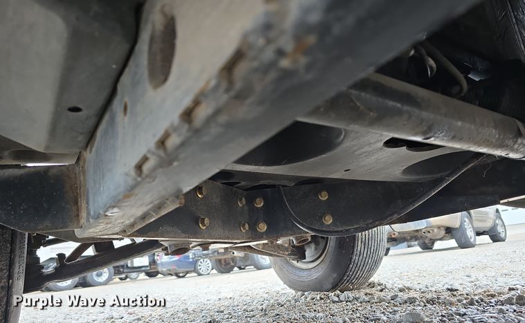 image for item LW9970 2001 Cushman Turf-Truckster utility vehicle