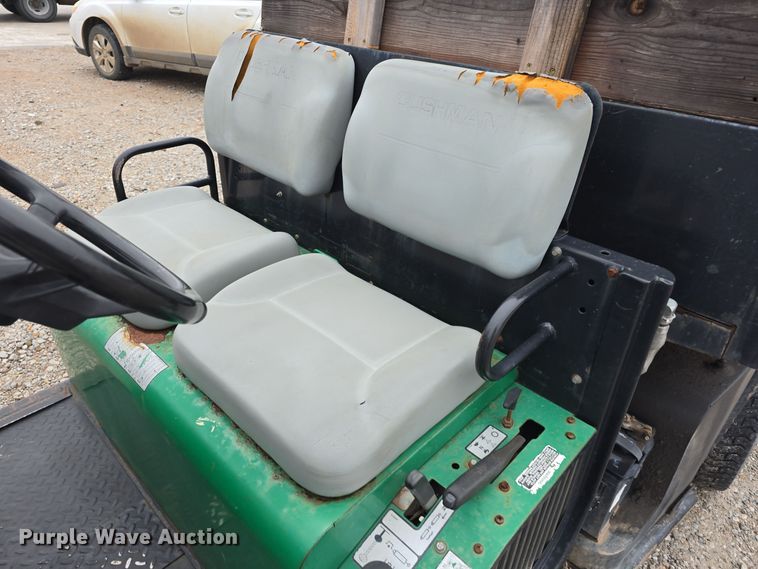 image for item LW9970 2001 Cushman Turf-Truckster utility vehicle