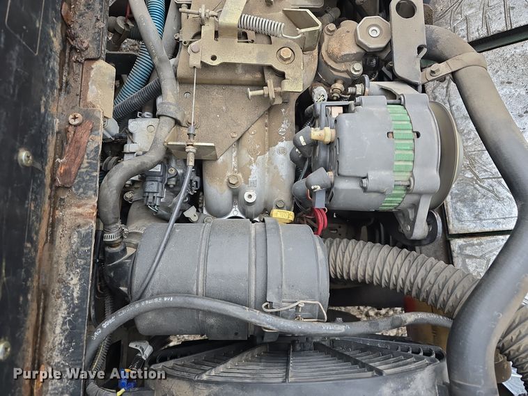 image for item LW9970 2001 Cushman Turf-Truckster utility vehicle