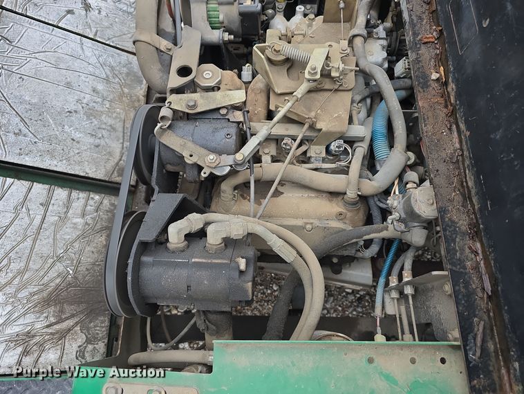 image for item LW9970 2001 Cushman Turf-Truckster utility vehicle