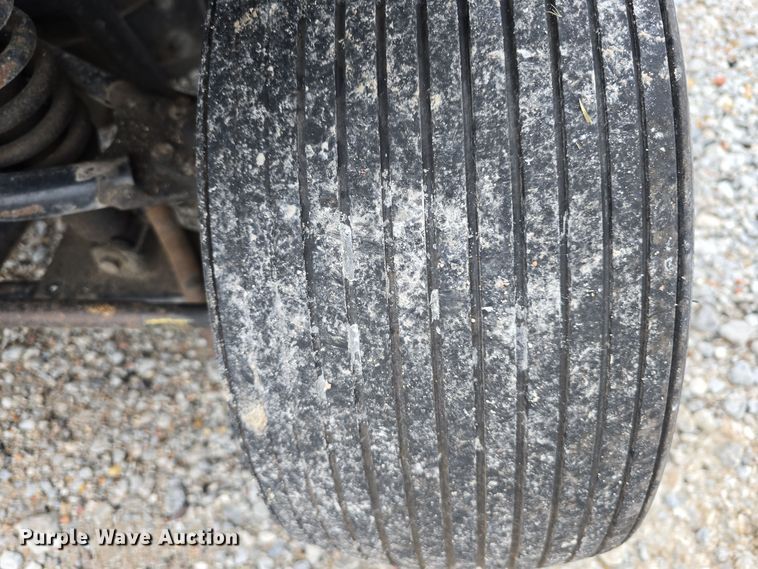 image for item LW9970 2001 Cushman Turf-Truckster utility vehicle