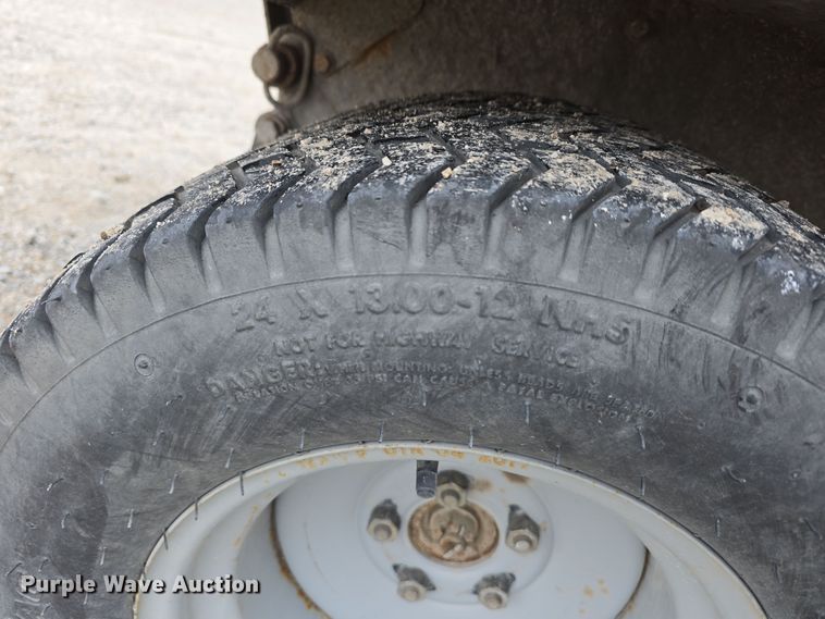 image for item LW9970 2001 Cushman Turf-Truckster utility vehicle