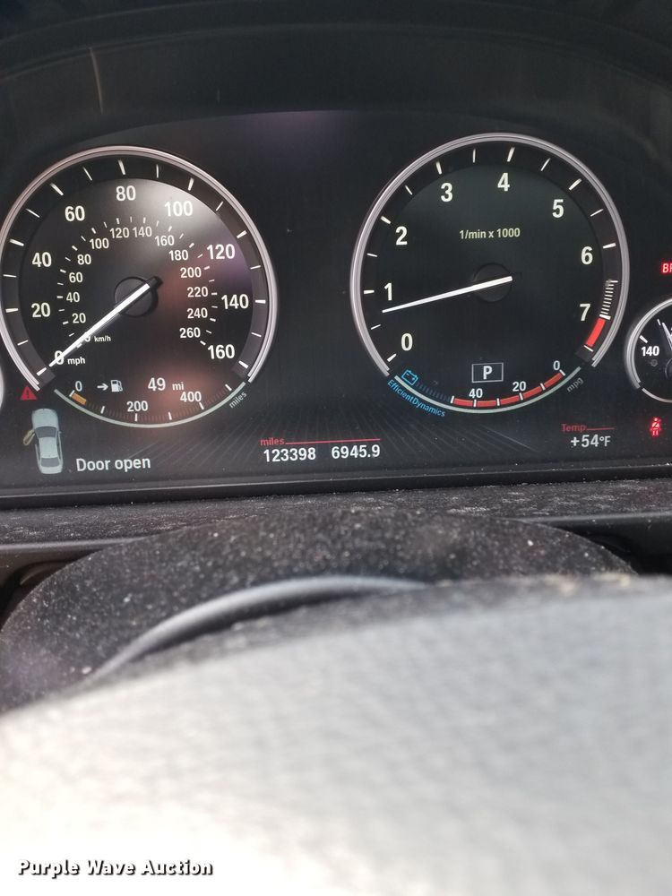 image for item OH9312 2015 BMW 528XI 