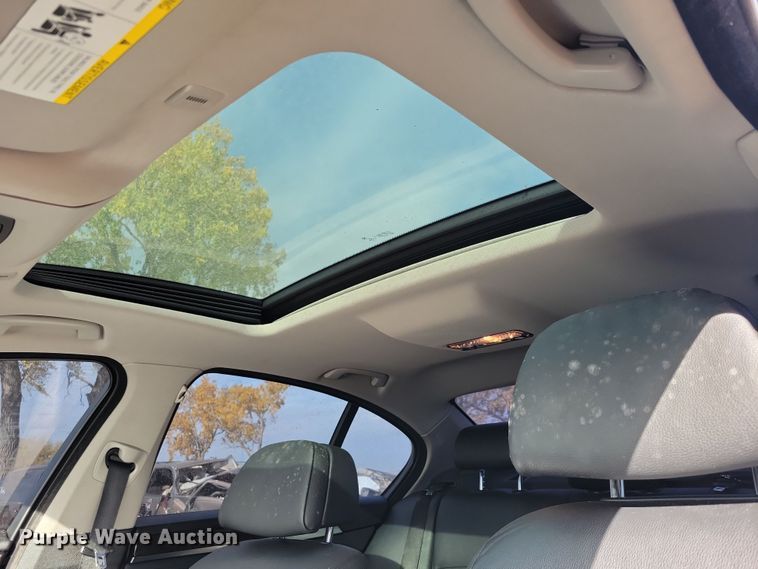 image for item OH9312 2015 BMW 528XI 