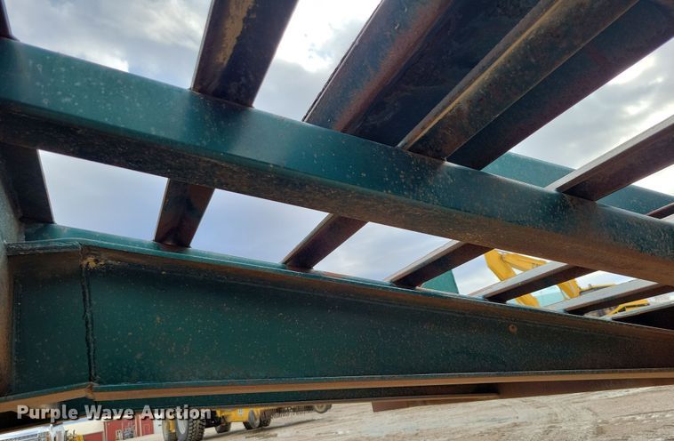 image for item OH9330 1987 LKI 92LT equipment trailer