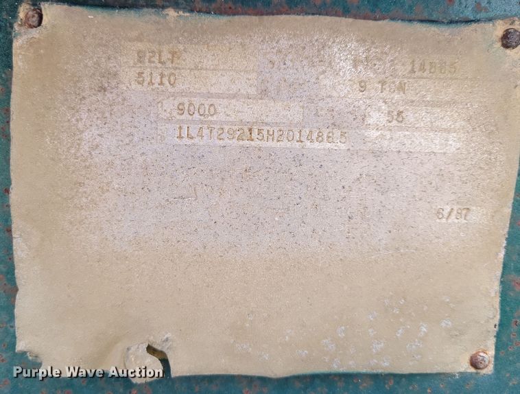 image for item OH9330 1987 LKI 92LT equipment trailer