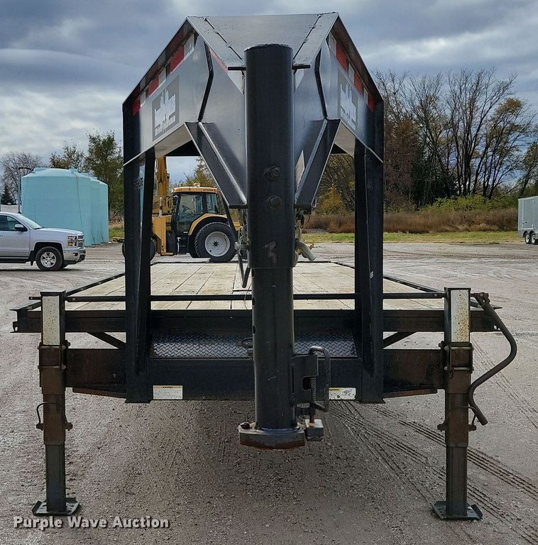 image for item OH9333 2016 Finish Line Elite equipment trailer