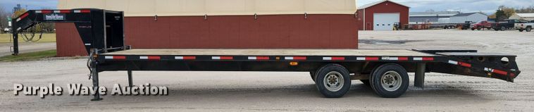 image for item OH9333 2016 Finish Line Elite equipment trailer