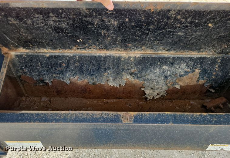 image for item OH9333 2016 Finish Line Elite equipment trailer