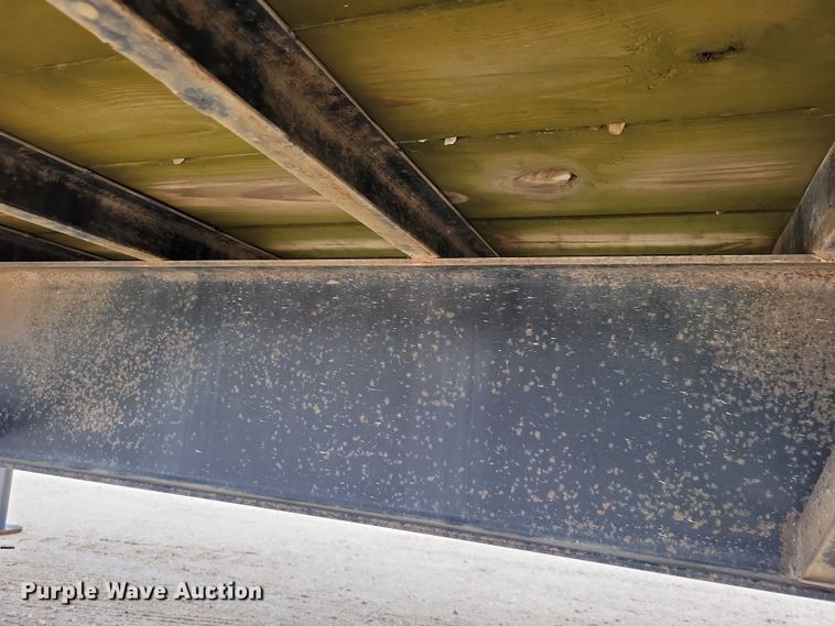 image for item OH9333 2016 Finish Line Elite equipment trailer