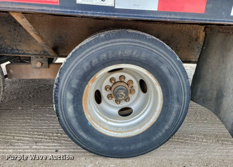 image for item OH9333 2016 Finish Line Elite equipment trailer