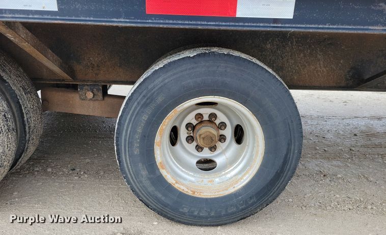 image for item OH9333 2016 Finish Line Elite equipment trailer