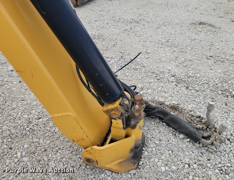 image for item OH9335 Diamond side boom rotary mower