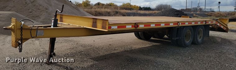 image for item OH9337 1987 LKI 92LT equipment trailer