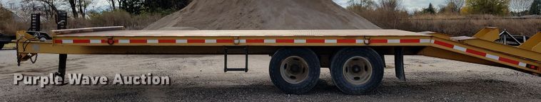 image for item OH9337 1987 LKI 92LT equipment trailer