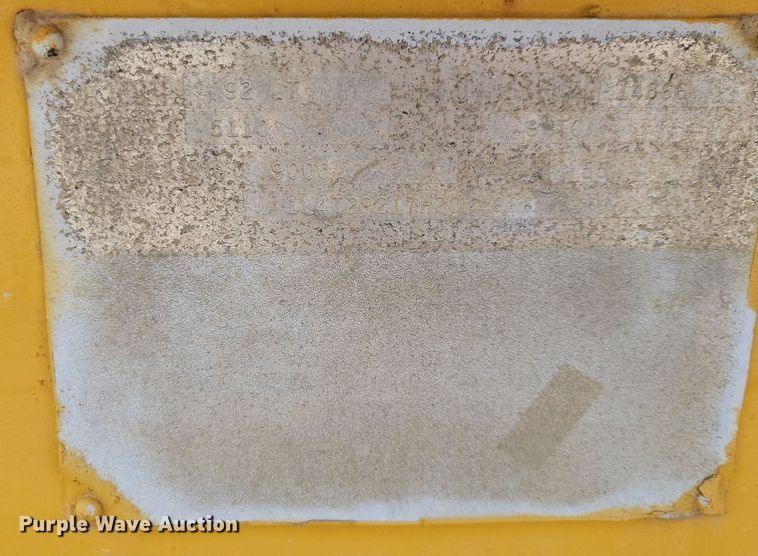 image for item OH9337 1987 LKI 92LT equipment trailer