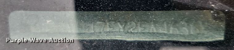 image for item OH9346 2002 Ford F450 Super Duty XLT Crew Cab flatbed truck