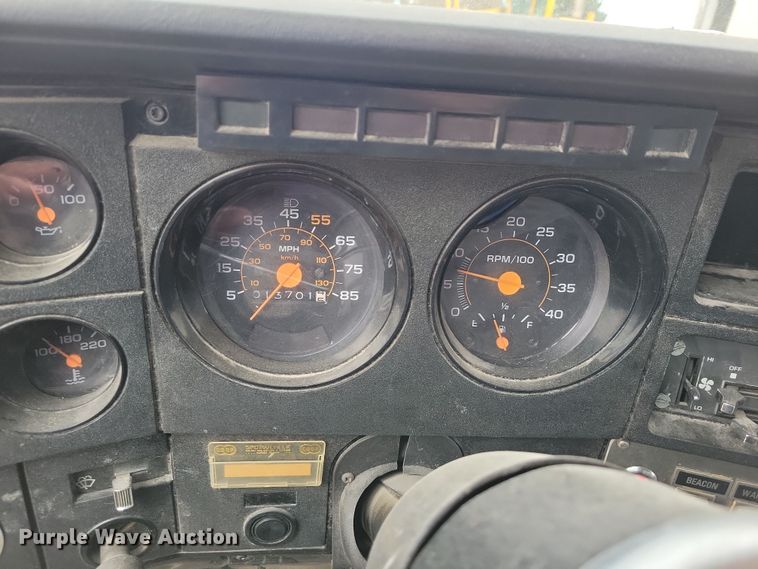 image for item OH9347 1986 GMC C7000 pumper fire truck