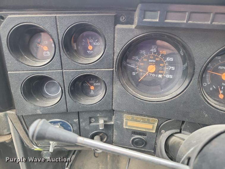 image for item OH9347 1986 GMC C7000 pumper fire truck