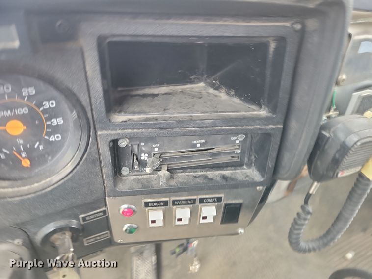 image for item OH9347 1986 GMC C7000 pumper fire truck