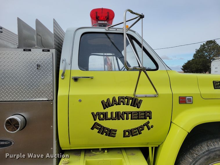 image for item OH9347 1986 GMC C7000 pumper fire truck