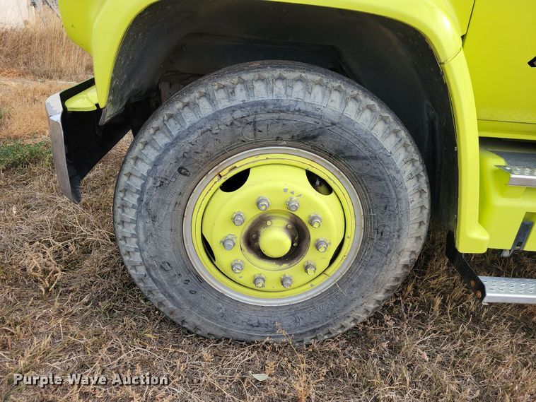 image for item OH9347 1986 GMC C7000 pumper fire truck