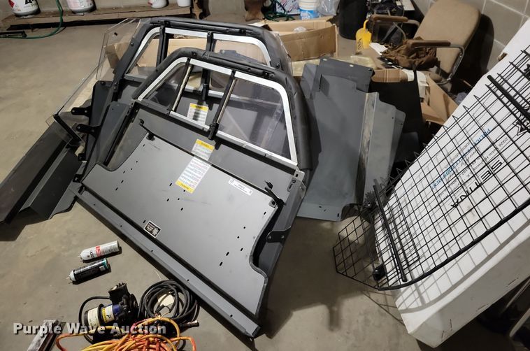 image for item OH9372 Law enforcement equipment