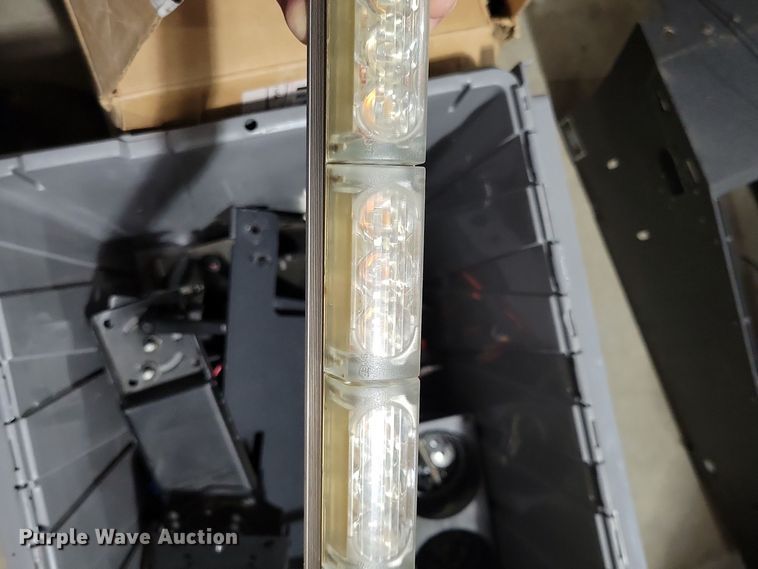 image for item OH9372 Law enforcement equipment