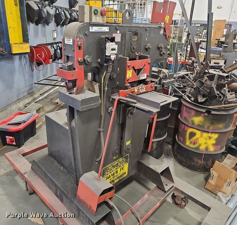 image for item OJ9019 Edwards 55 Ton iron worker