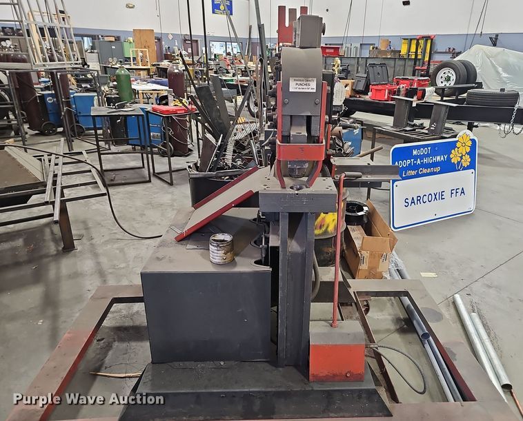 image for item OJ9019 Edwards 55 Ton iron worker