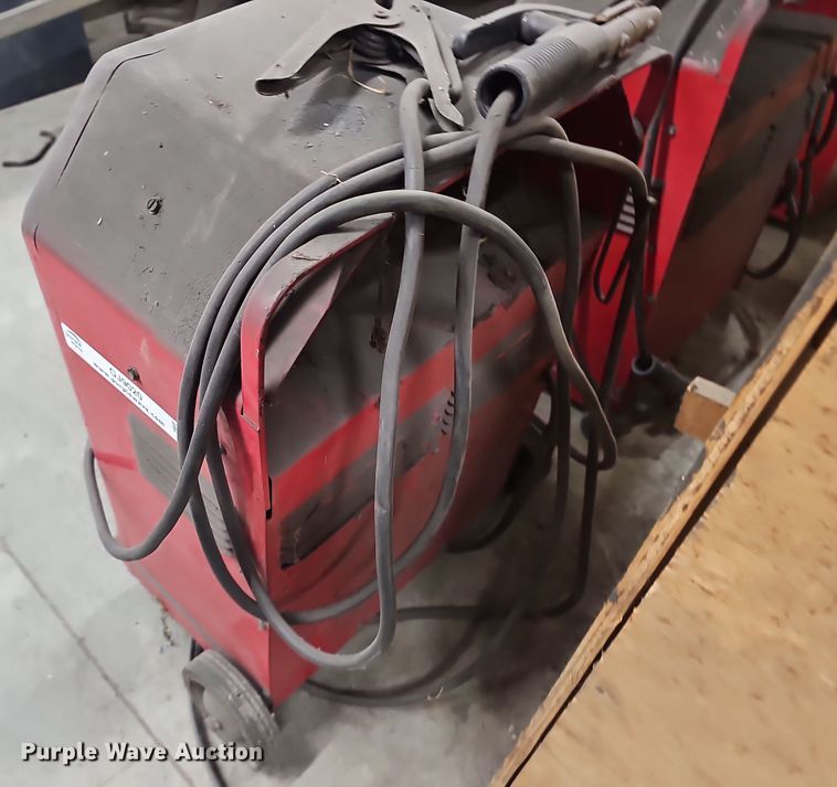 image for item OJ9020 (3) Lincoln welders