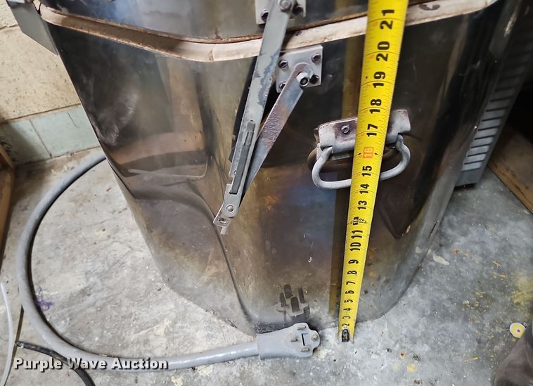 image for item OJ9024 (3) kilns 