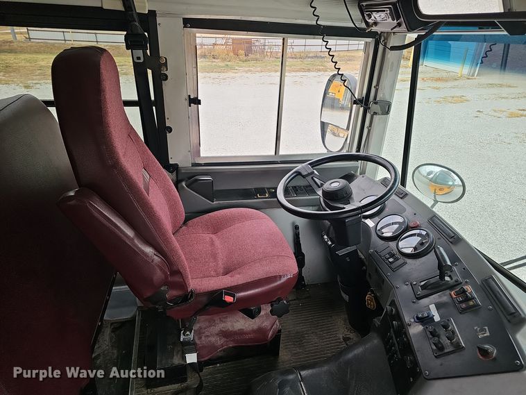 image for item OJ9025 2009 Blue Bird All American school bus