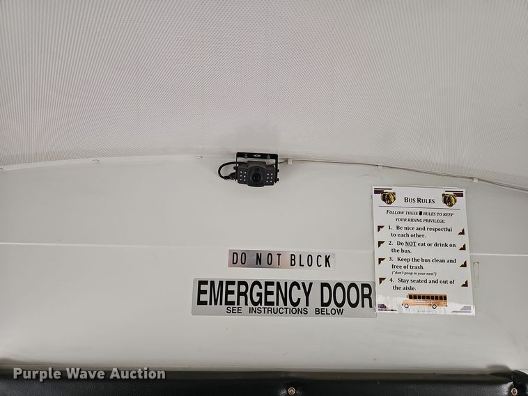 image for item OJ9025 2009 Blue Bird All American school bus