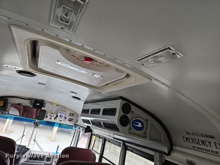 image for item OJ9025 2009 Blue Bird All American school bus