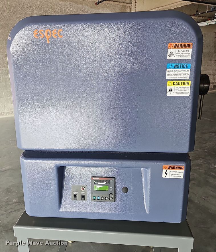 image for item OJ9049 2009 Espec BTZ-133 benchtop test chamber