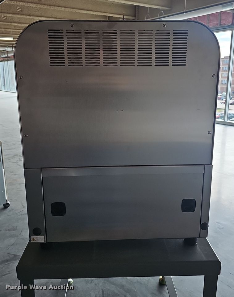 image for item OJ9049 2009 Espec BTZ-133 benchtop test chamber