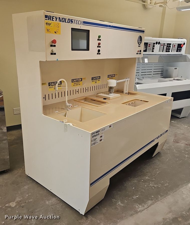 image for item OJ9051 2000 Reynolds Tech wet bench