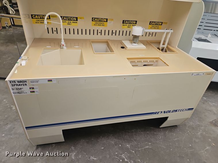 image for item OJ9051 2000 Reynolds Tech wet bench