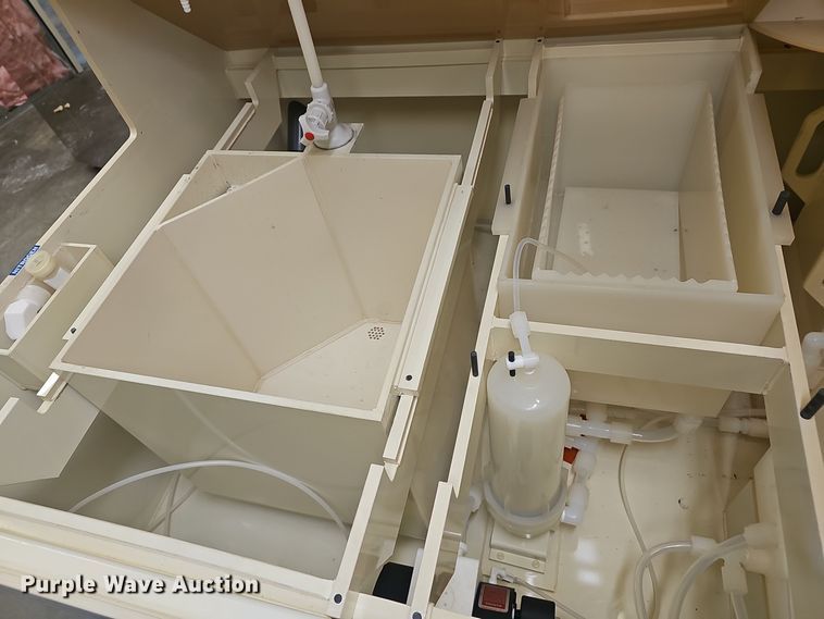 image for item OJ9051 2000 Reynolds Tech wet bench