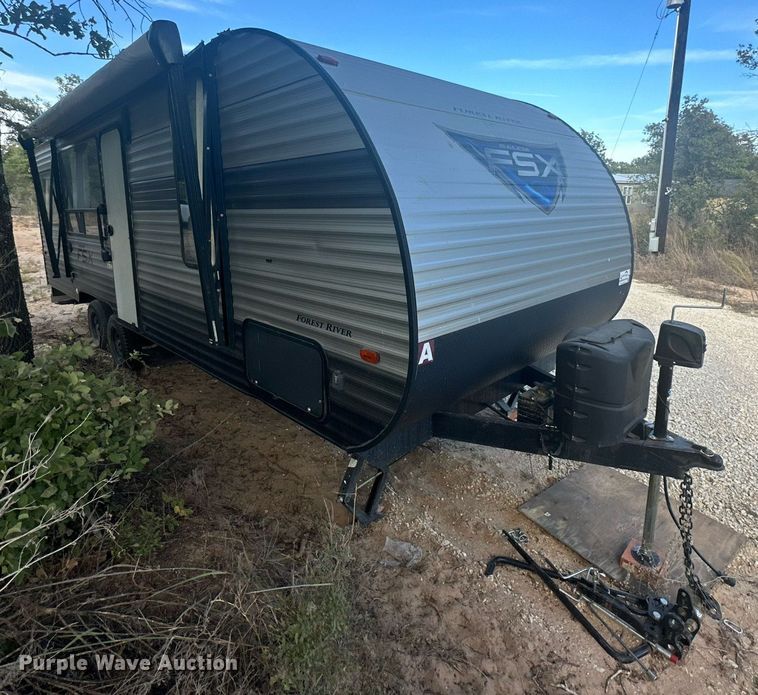 image for item DD3433 2019 Forrest River Salem FSX toy hauler camper