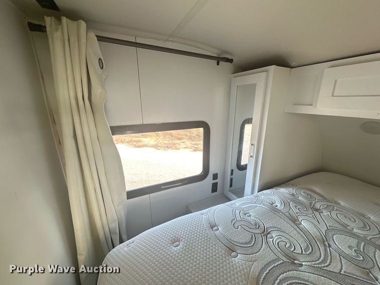 image for item DD3433 2019 Forrest River Salem FSX toy hauler camper