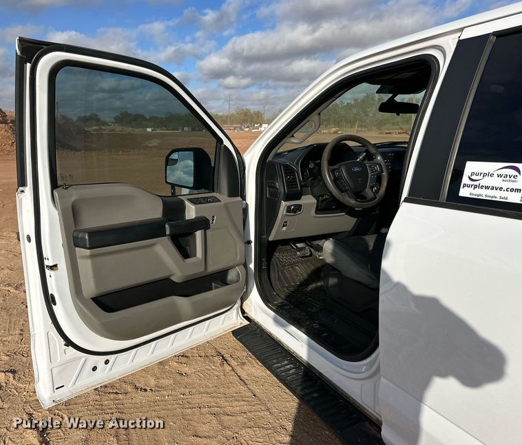 image for item DD3437 2019 Ford F150 SuperCrew pickup truck