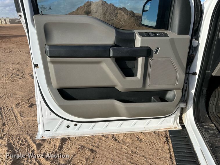 image for item DD3437 2019 Ford F150 SuperCrew pickup truck