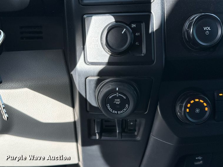 image for item DD3437 2019 Ford F150 SuperCrew pickup truck