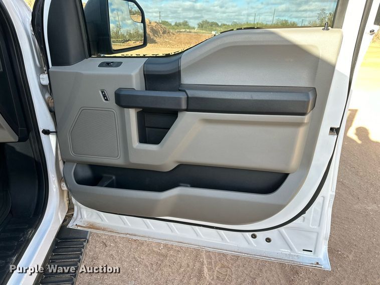 image for item DD3437 2019 Ford F150 SuperCrew pickup truck