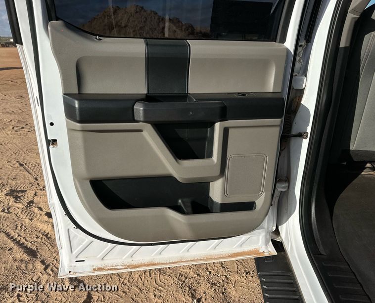 image for item DD3437 2019 Ford F150 SuperCrew pickup truck