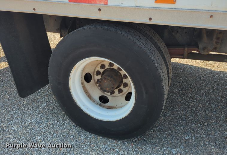 image for item DL1051 1996 GMC 7C500 box truck